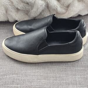 UGG Jass Slip On Sneakers Women's Size 6.5
